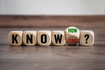 有没专门帮人贷款的人