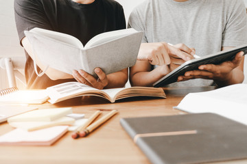 关于爱情中的失望和难受的说说 失望攒够了我自然会走