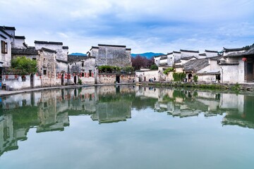 关于爱情中的失望和难受的说说 失望攒够了我自然会走