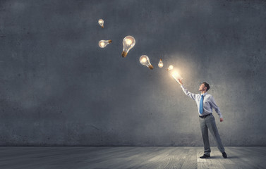 关于爱情中的失望和难受的说说 失望攒够了我自然会走